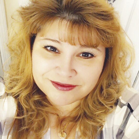 Michelle Lee (Perdue) Sirois